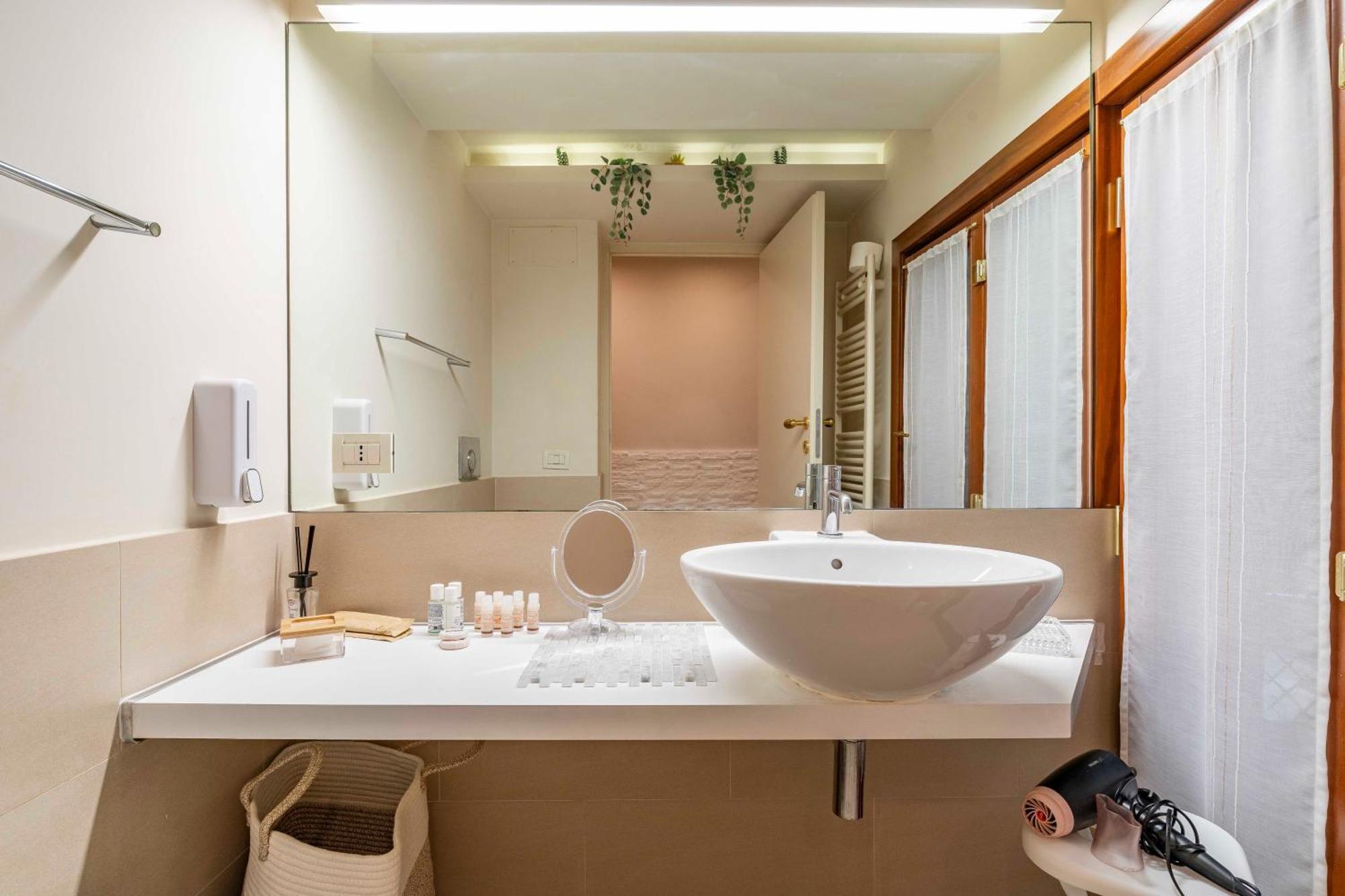 Ca' Pestrin Suite House - San Marco Square Venedik Dış mekan fotoğraf