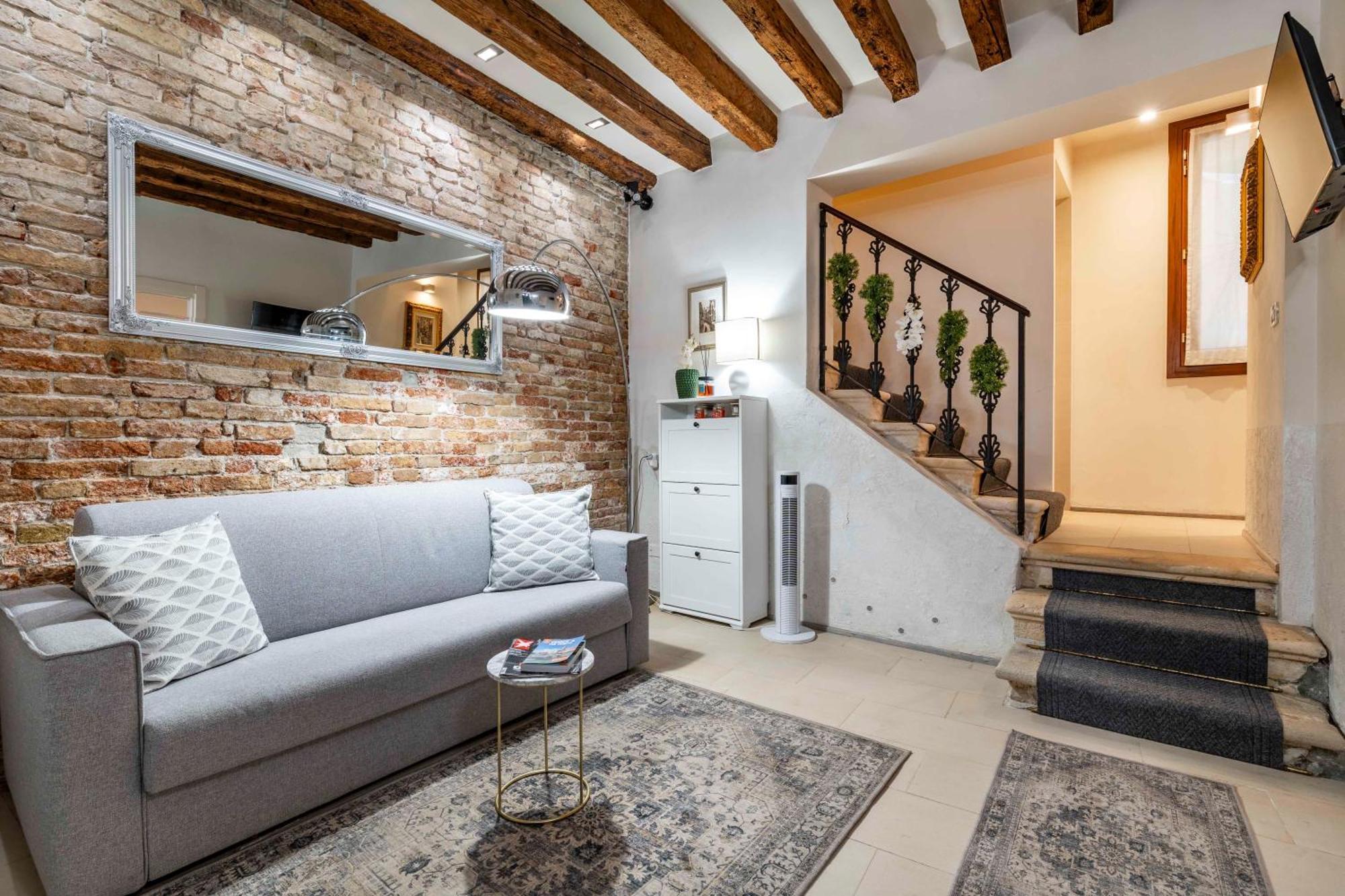 Ca' Pestrin Suite House - San Marco Square Venedik Dış mekan fotoğraf